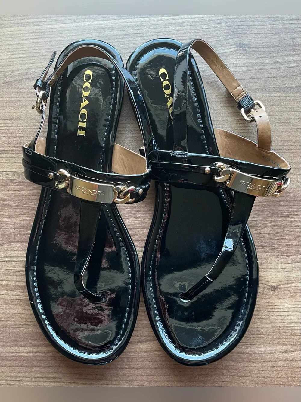 Coach Caterine Black Patent Leather T-Strap Sandals Plaque Gold 10B